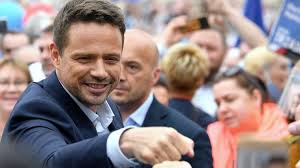 Od 2018 roku pełni funkcję prezydenta warszawy. Rafal Trzaskowski Opublikowal Program Wyborczy Polsat News