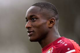 Moussa diaby, 22, aus frankreich bayer 04 leverkusen, seit 2019 linksaußen marktwert: Oficjalnie Moussa Diaby Zakazony Koronawirusem Bayer 04 Leverkusen Aktualnosci Transfery Mecze Sklad Bayerleverkusen Pl
