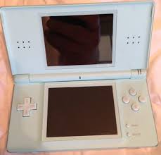 Nintendo ds roms (nds roms) available to download and play free on android, pc, mac and ios devices. Amazon Com Nintendo Ds Lite Limited Edition Ice Blue With Brain Age Train Your Brain In Minutes A Day And Carrying Case Bundle Video Games