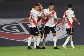 Bienvenidos al sitio oficial del club atlético river plate. El Plantel De River Se Entreno En Ezeiza Con Dos Bajas Importantes River Plate El Intransigente