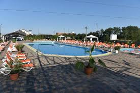 Photos, address, and phone number, opening hours, photos, and user reviews on yandex.maps. Piscina Nataly Land Din È™cheia Ii AÈ™teaptÄƒ Atat Pe Cei Mici Cat È™i Pe Cei Mari ModernÄƒ ElegantÄƒ È™i PreÈ›uri Accesibile È™tiri Din Bucovina