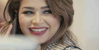 كشفت مصادر مطلعة لـ «الراي» أن النائب العام قرر رفع التحفظ على أموال وحسابات نهى نبيل لدى جميع البنوك المحلية. Ø¨Ø§Ù„ÙÙŠØ¯ÙŠÙˆ Ù†Ù‡Ù‰ Ù†Ø¨ÙŠÙ„ Ù…ØµØ¯ÙˆÙ…Ø© Ù…Ù† Ù‚Ø³ÙˆØ© Ø§Ù„Ù†Ø§Ø³ ÙˆØªØ±Ø¯ Ø¹Ù„Ù‰ Ø§Ù„Ø³Ø§Ø®Ø±ÙŠÙ† Ù…Ù† Ù„ØºØªÙ‡Ø§ Ø§Ù„Ø¥Ù†Ø¬Ù„ÙŠØ²ÙŠØ©