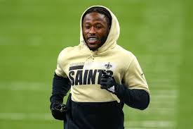 Get the alvin kamara gold and read our other article related to alvin kamara gold at sitiomax.net. Cam Jordan Alvin Kamara S Grill Easily Costs Over 10 000