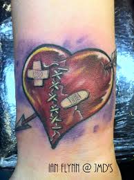 5.9 x 3.5 (aprox.) • tatuajes temporales súper realistas • tatuajes temporales profesionales utilizados en la industria del cine • pruebe y vea la diferencia de calidad • seguro y no tóxico • dura entre 3 y 10 días • 100%. Los Tatuajes De Corazones Ideas Y Significado Belagoria La Web De Los Tatuajes