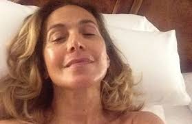 Mi riempie d'orgoglio sapere che sono due. Barbara D Urso Com Era E Come E Oggi La Carriera Della Conduttrice Foto