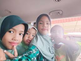 Hai, Selamat Pagi Sabtu🥰 Ha, apa plan mommies hari ni? Esok, lusa dah nak  masuk sekolah kan. Mungkin ada yang nak ajak anak membaca. Tapi anak asyik  mengelak jerr. Kan seronok kalau