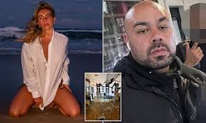 Hayley Kenny (@hayleykenny)