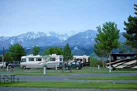 Almost all of our pull thrus are big rig friendly, most pads are 70ft in length. 17 Unforgettable Rv Camp Spots In Montana Both Parks And Rustic Camper Report