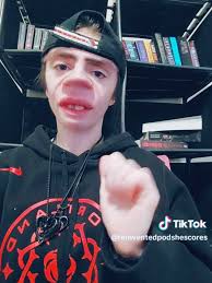 #reinventedpodshescorespod #reinventedpodcast #shescorespodcast  #kaelamedler #liarliarpantsonfire #kaebaeiscraycray