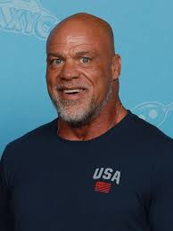 TIL Olympic Gold Medalist and former WWF wrestler Kurt Angle was training  under Dave Schultz at the Foxcatcher Club in 1996 when Schultz was killed  by John Eleuthère du Pont. Angle later