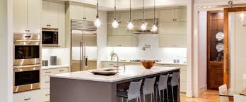 C'est toute la vie de la maisonnée qui s'articule autour de cette pièce centrale ! Prix D Une Cuisine Equipee Comparatif 2021 Tarifartisan Fr