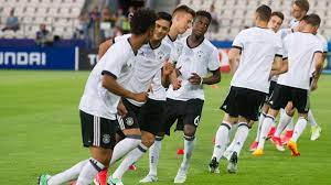 Mit dem einzug ins finale der em aber produziert die u 21 positive schlagzeilen. Em Schaulaufen Der Dfb Junioren Zdfmediathek