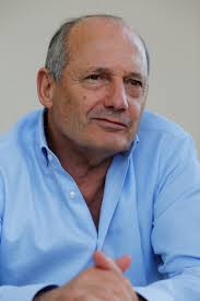 Dennis: Vandoorne pour remplacer Button est possible