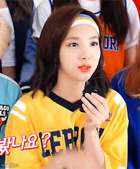 Открыть страницу «bj서윤» на facebook. íŠ¸ì™€ì´ìŠ¤ ë‚˜ì—°ì´ ì›€ì§¤ Gif Mlbpark