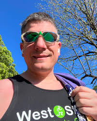 Eric Esposito (@esposwimbikerun) · Instagram 照片和视频