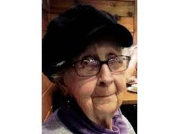 Nora Pearson's Instagram, Twitter & Facebook