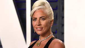 Настоящее имя — сте́фани джоа́нн анджели́на джермано́тта (англ. Lady Gaga Oben Ohne Die Sangerin Lasst Fur Sexy Shooting Die Hullen Fallen
