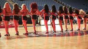 Hit The Floor Season One Marathon To Air On Vh1 Hit The Floors Vh1 Hit