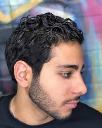 Learn how to get wavy hair and how to manage your wavy hair. Top 35 Wavy Hairstyles For Men Best Men S Wavy Hairstyles 2020 Men S Style