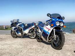 gsx r おしゃれまとめの人気アイデア pinterest luis miguel fale クールなバイク カスタムバイク スズキ