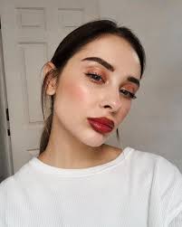 P I N T E R E S T Kyleighrreese Red Eye Makeup Red Lip Makeup Makeup Looks