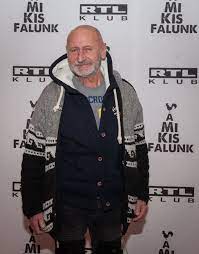 Ennyit változtak 25 év alatt a szép család gyerekei. Reviczky Gabor Ha Nagybeteg Leszek Vegzek Magammal Borsonline