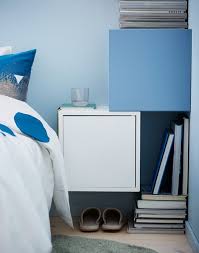 Eine Collage Von Ideen Zum Selbermachen Z B Fur Einen Ablagetisch An Der Wand Ein Hangendes Schneidebrett Und Ikea Innenraum Ikea Zuhause Blumentopfe Ikea