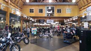 81 nw 49th pl, des moines (ia), 50313, united states. Harley Davidson Dealer Big Barn Harley Davidson Reviews And Photos