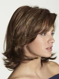 15 Unbelievably Cute Layered Hairstyles For Round Faces Medium Layered Hair Medium Hair Styles Short Hair Styles