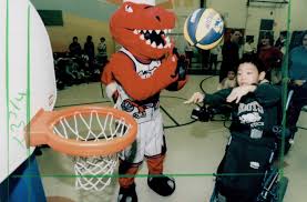A perfect fit arose when toronto was granted an nba franchise and the team was nicknamed the raptors. Toronto Raptors Mascot Vintage 90s Photos Toronto Reference Library Blog