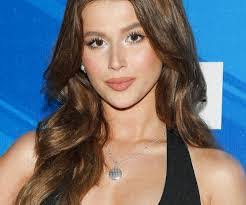 Charlotte Mckinley's Instagram, Twitter & Facebook