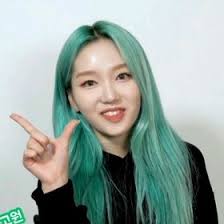 kim luna (lovelystarzz)