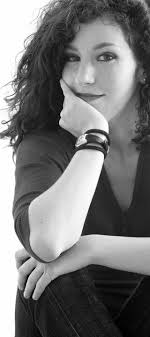 Laura Ventura :: EXIT