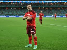 Xherdan shaqiri is a swiss professional footballer who plays as a winger for premier league club liverpool and the switzerland national team. Shaqiri Dreht Auf Schweiz Darf Aufs Em Achtelfinale Hoffen Kickwelt De