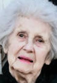 Billie Fletcher's Instagram, Twitter & Facebook