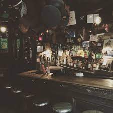 Heinold's first and last chance opened in 1883 and has been serving continuously ever since. Heinold S First And Last Chance Saloon