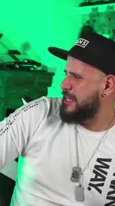 Cuando Me Pide Tiempo Sad