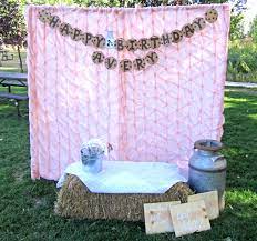 Diy Tutorial Outdoor Photo Booth A Blissful Nest Outdoor Photo Booths Diy Photo Booth Backdrop Diy Photo Booth
