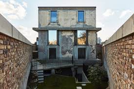 David Adjaye Renovates Mole House Undermined By Illegal Secret Tunnels London Brick Victorian Homes Derelict House