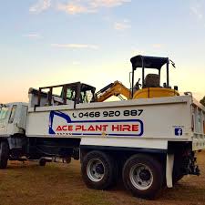 Mini 3T Excavator, Bobcat And Tipper Combo With Operator For (Wet) Hire  Near Capalaba 4157 - Mini-excavators - hireseeking