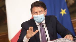 Anche il decreto del presidente della repubblica (dpr) rientra in questa. L Italia Divisa In Zone Gialle Arancioni E Rosse Ed E Subito Pioggia Di Meme Sui Social Normanno Com