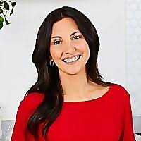 Top 100 Solo Female Travel Blogs in the US