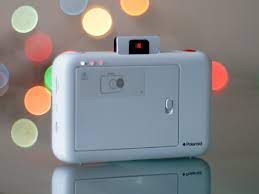 It's an awesome little gadget that i will surely take with. Polaroid Snap Instant Review Ephotozine