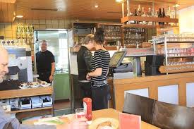 Die jugendinformation tipp in st.gallen veranstaltet dieses jahr einen digitalen steuerworkshop. Das Service Und Kuchen Personal Ist Flink Und Schnell Bild Von Gartenhaus St Gallen Tripadvisor