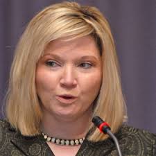 Lady mayor: Love hurts