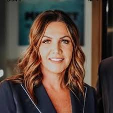 Kathy Lawson's Instagram, Twitter & Facebook