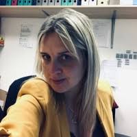 100+ "Sandra Paris" profiles