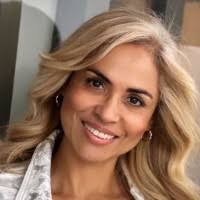 70+ perfiles de «Beatriz Aguirre»