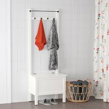 Hemnes Lawa Ze Schowkiem Drazek 4 Haczyki Bialy 64x37x173 Cm Zamow Tutaj Ikea In 2020 Ikea Bathroom Storage Bathroom Storage Bench Hemnes