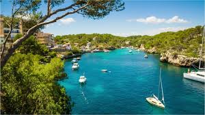 Spanien wird zum hochinzidenzgebiet erklärt werden. Mallorca Urlaub Aktuelle Corona Inzidenz Und Zahlen Berliner Morgenpost